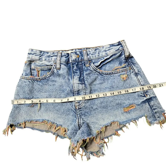 Anthropologie Pilcro Cutoff Denim Shorts Multicolor - Picture 3 of 8